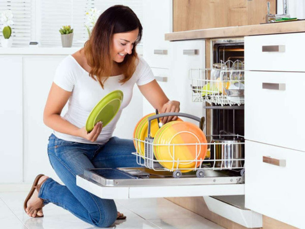 Our Top 20 Dishwasher Loading (and Use) Tips